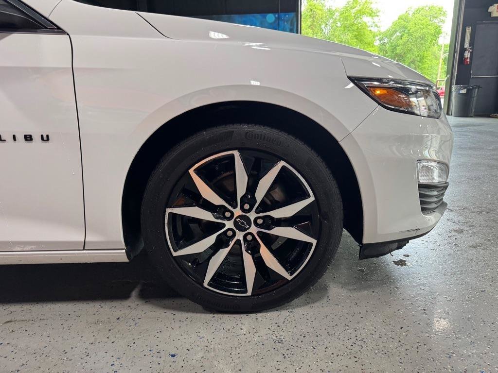 Used 2022 Chevrolet Malibu RS FWD image 26