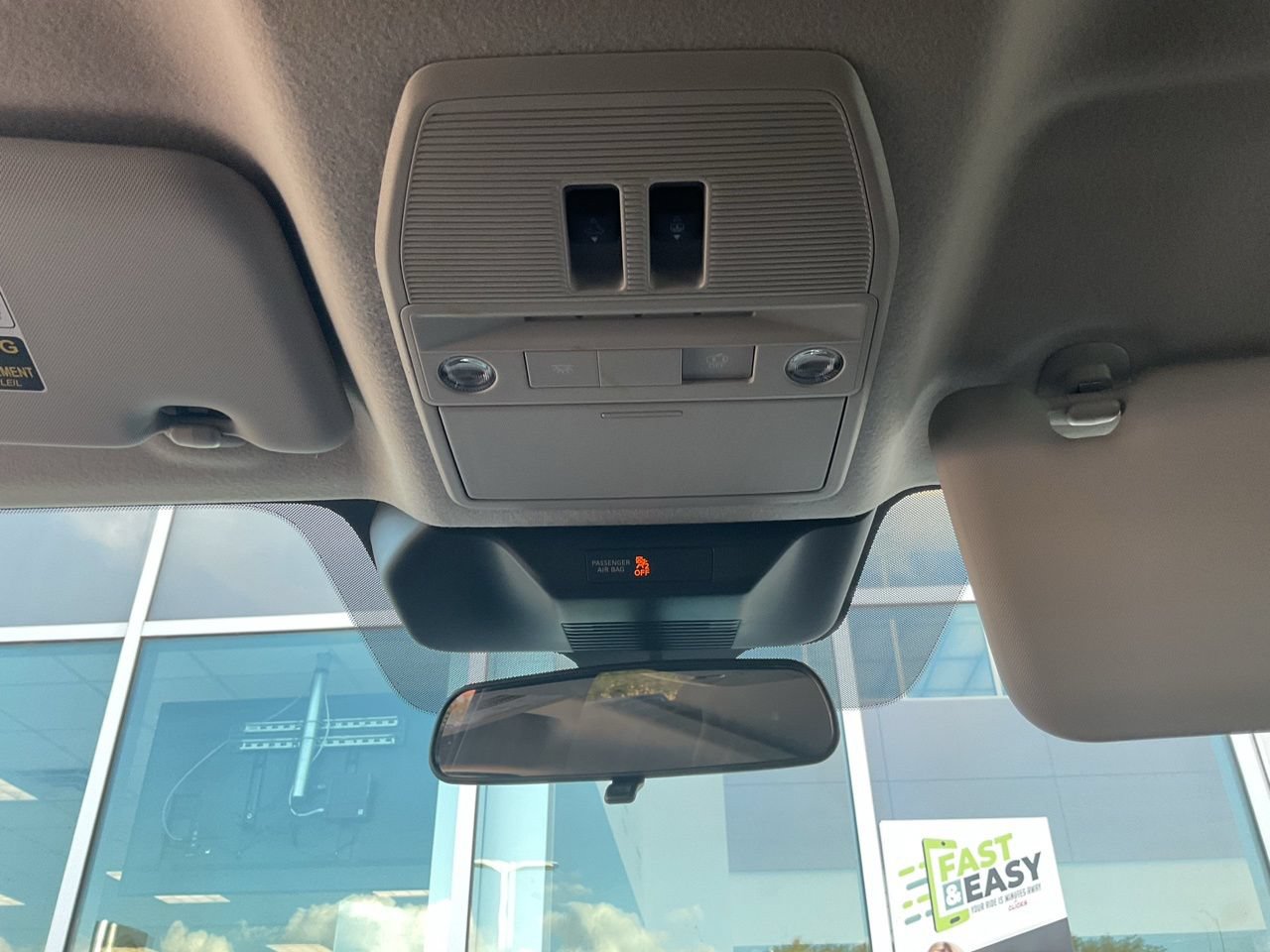 New 2027 Nissan Kicks SR FWD image 18