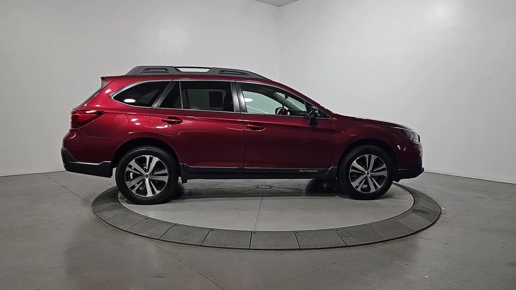 Used 2019 Subaru Outback 2.5i Limited AWD/4WD image 7
