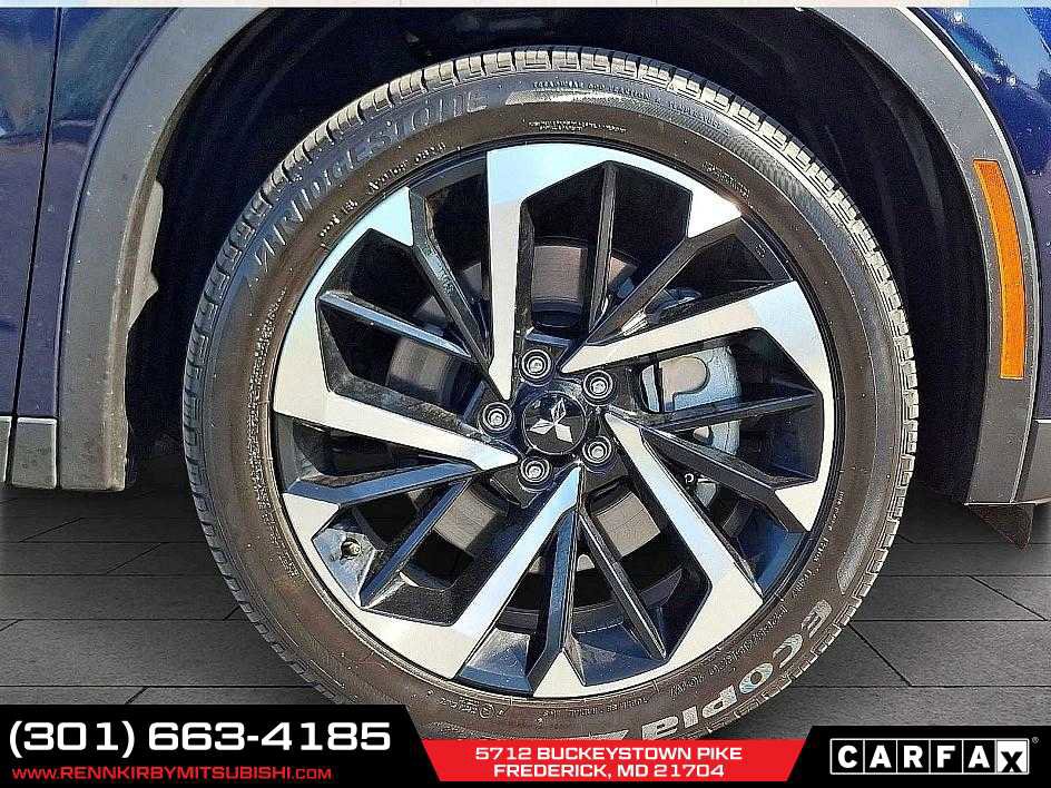 Used 2024 Mitsubishi Outlander SE image 8