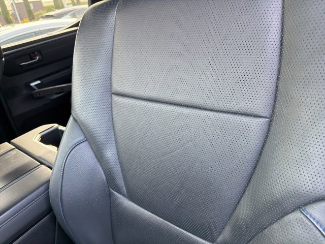 Used 2022 Toyota Tundra Platinum image 11
