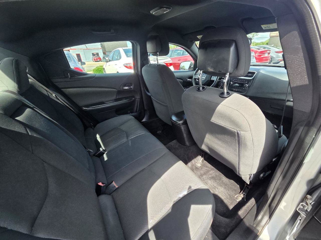 Used 2012 Dodge Avenger SE FWD image 13