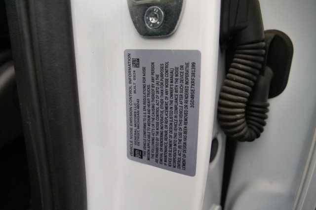 Used 2024 GMC Sierra 3500 Pro w/ Convenience Package AWD/4WD image 48