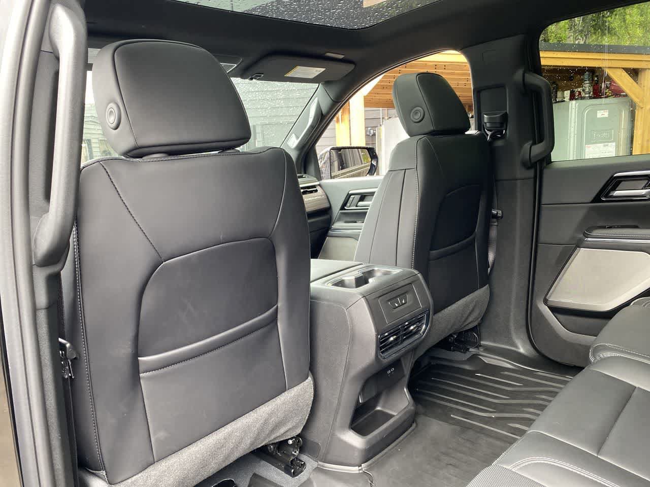 Used 2025 GMC Sierra EV Denali AWD/4WD image 15