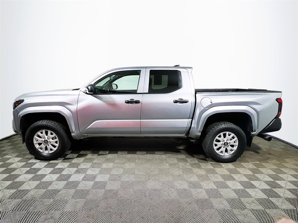 Certified 2024 Toyota Tacoma SR image 5