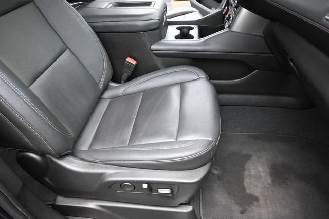 Used 2022 Chevrolet Tahoe LT w/ Luxury Package AWD/4WD image 29