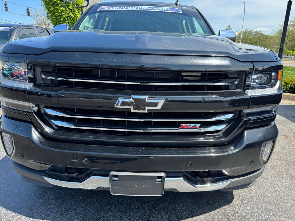 Used 2018 Chevrolet Silverado 1500 LTZ Z71 w/ LTZ Plus Package image 9