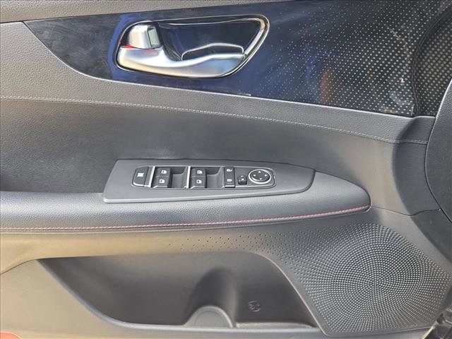 Used 2022 Kia Forte GT w/ GT Technology Package FWD image 26