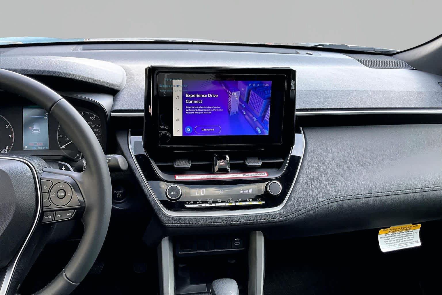 Used 2024 Toyota Corolla Cross AWD Hybrid w/ Moonroof Package image 7