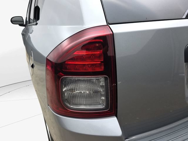Used 2014 Jeep Compass Sport FWD image 36