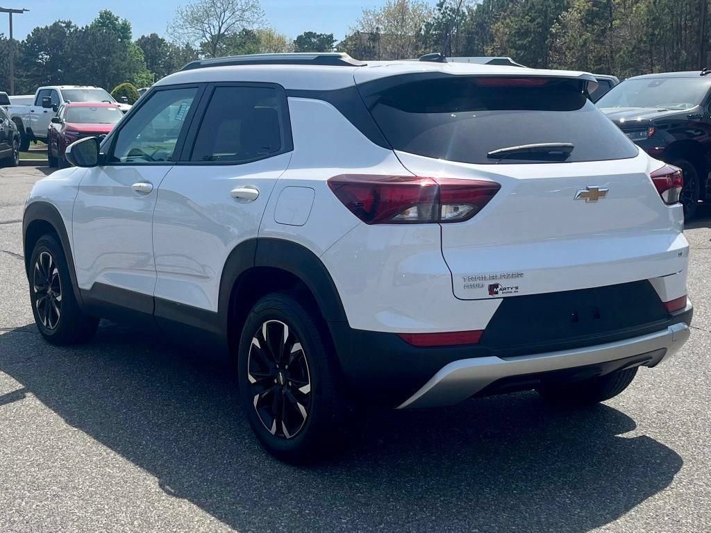 Certified 2023 Chevrolet TrailBlazer LT w/ Convenience Package AWD/4WD image 3
