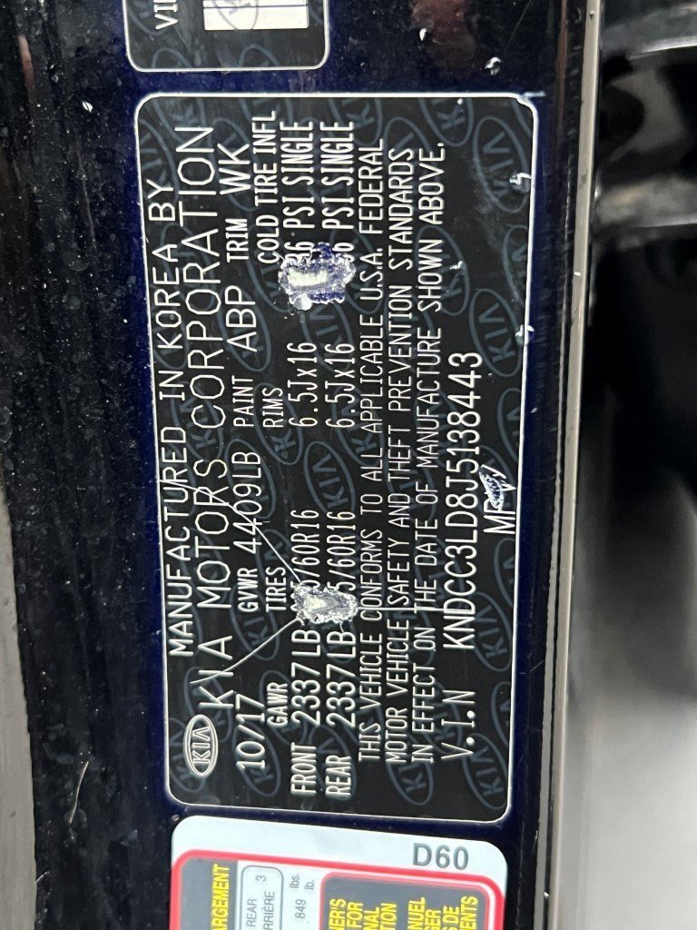 Used 2018 Kia Niro EX Premium image 29