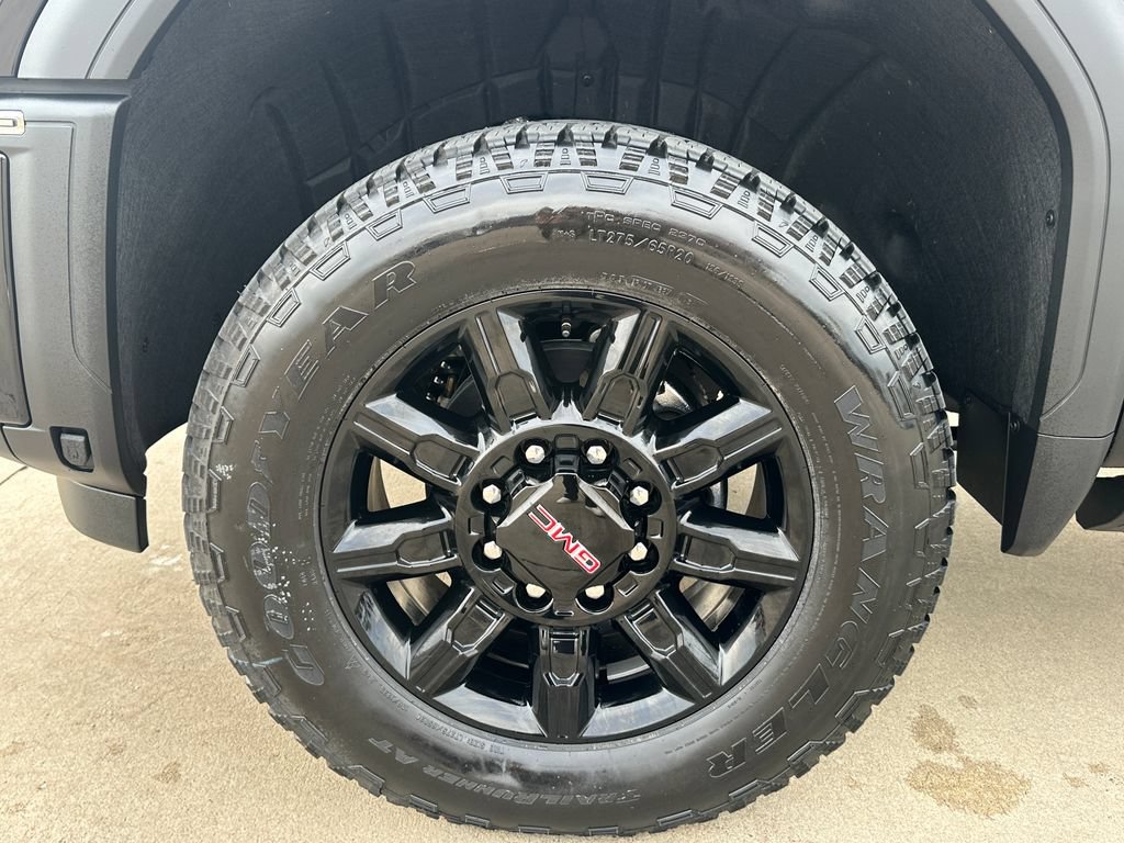New 2026 GMC Sierra 2500 AT4 w/ AT4 Premium Plus Package AWD/4WD image 16