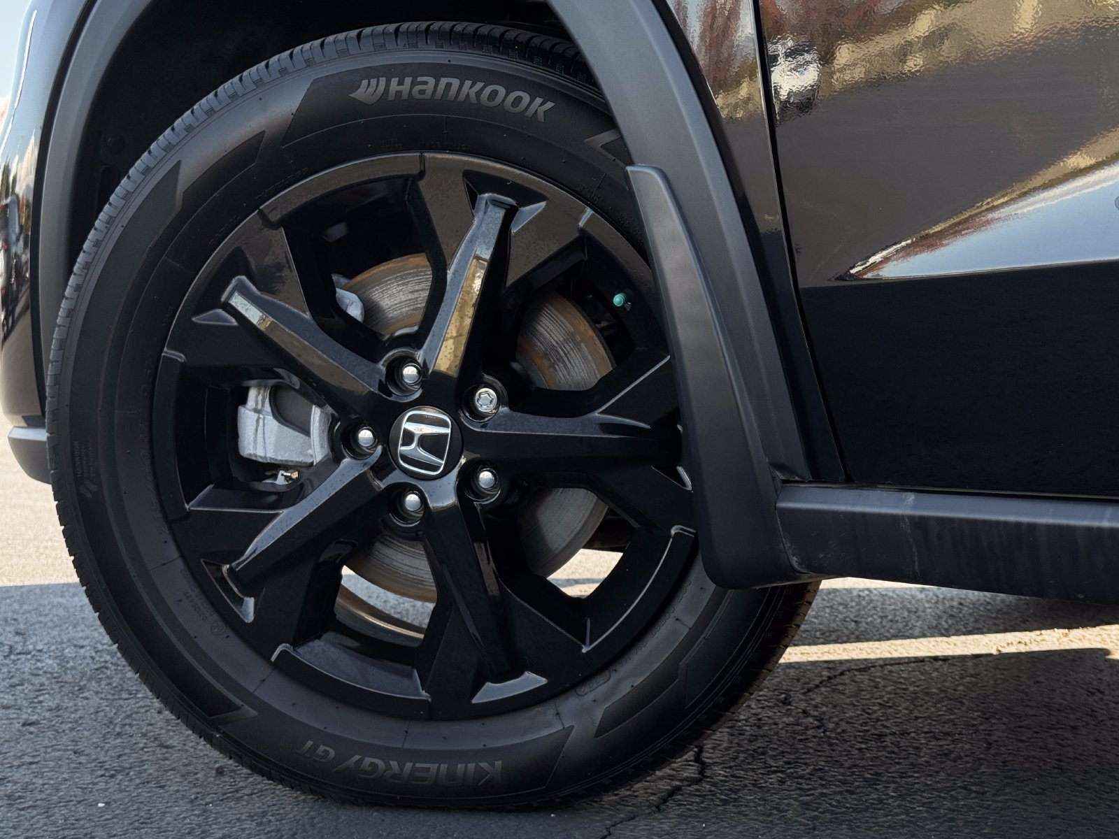 Certified 2025 Honda HR-V LX image 24