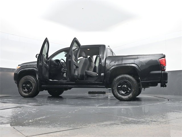 Used 2022 Toyota Tacoma SR image 28
