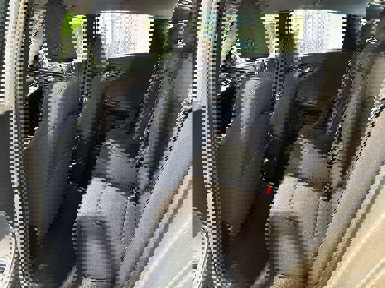 Used 2023 Chevrolet Malibu LT image 22