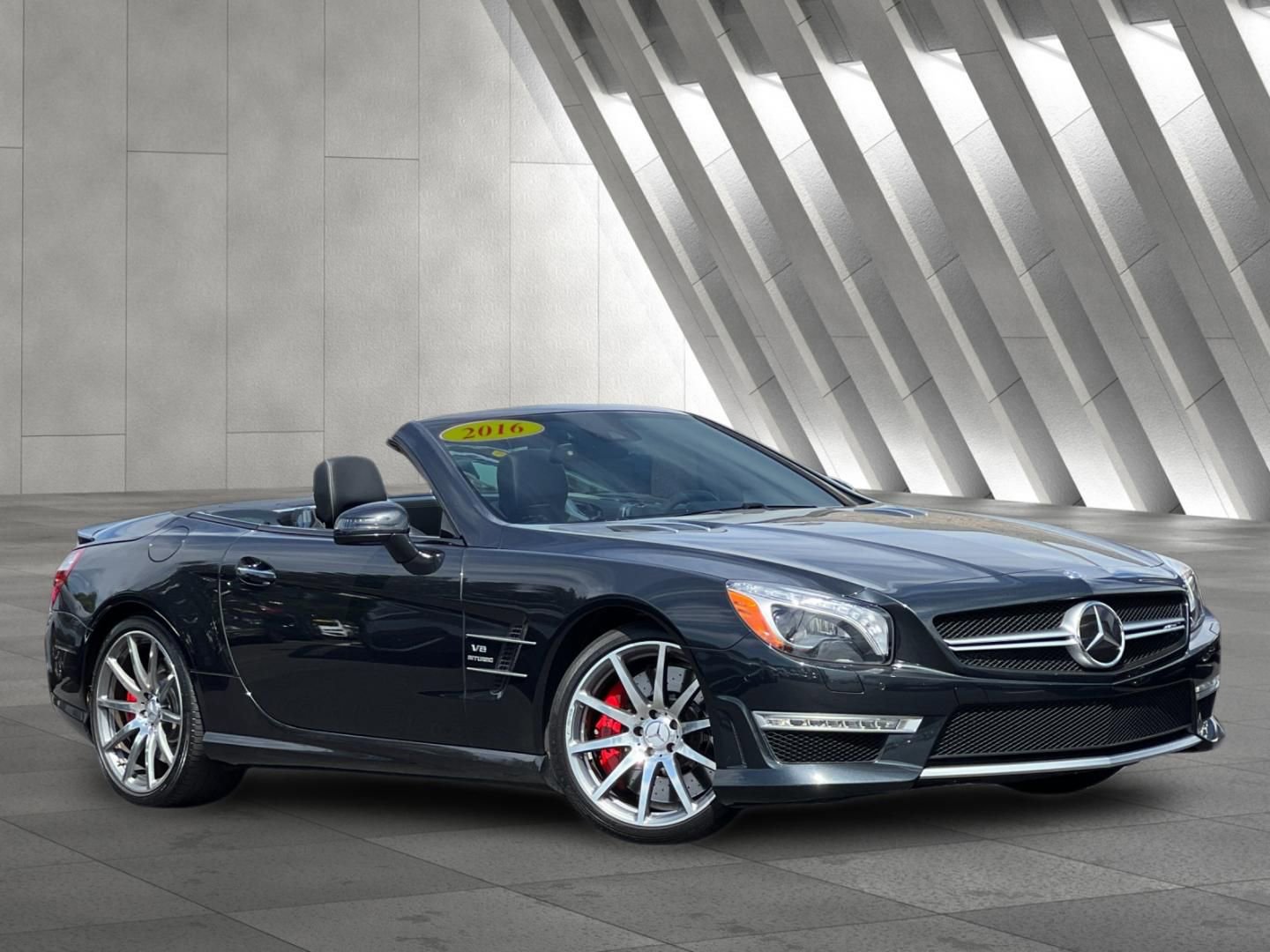 Used 2016 Mercedes-Benz SL 63 AMG image 2