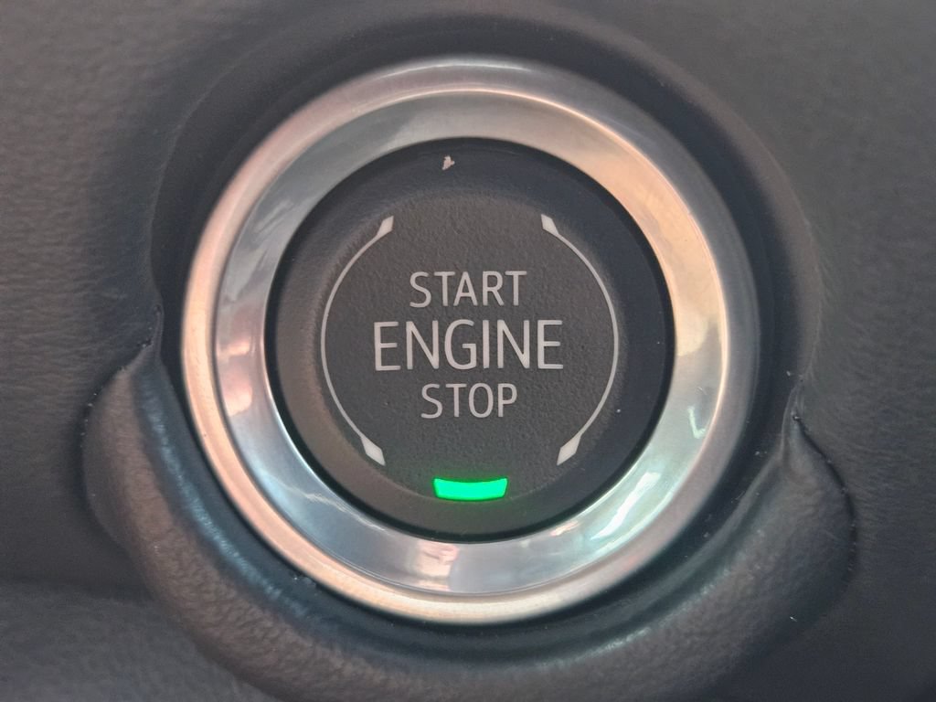 Used 2025 Chevrolet Tahoe LS RWD image 18