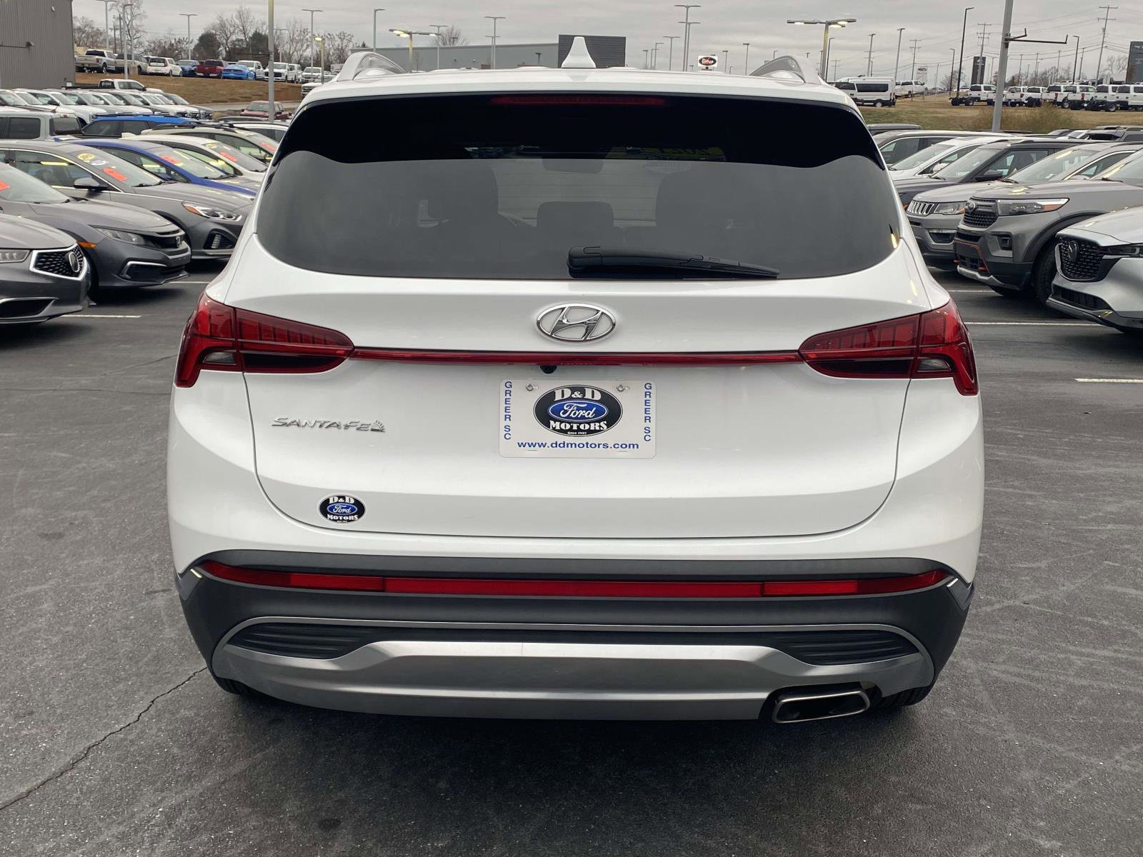 Used 2021 Hyundai Santa Fe SEL w/ Convenience Package image 5