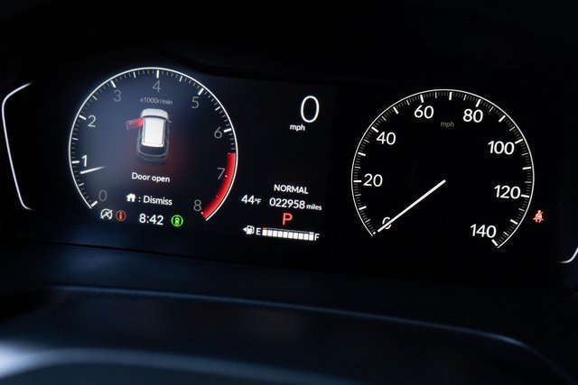 Certified 2024 Honda Pilot Sport image 21