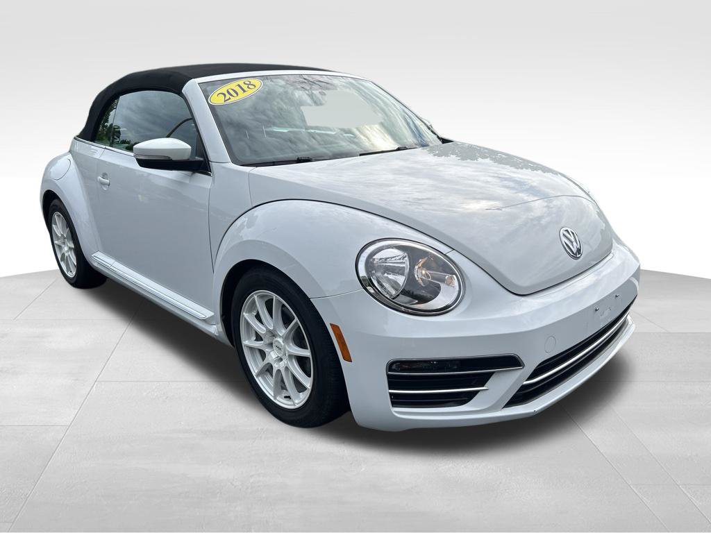 Used 2018 Volkswagen Beetle 2.0T S FWD image 13
