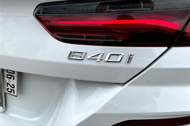 Used 2023 BMW 840i Convertible w/ M Sport Professional Package image 33