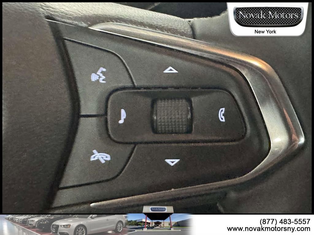 Used 2025 Chevrolet Trax LT w/ Driver Confidence Package image 16