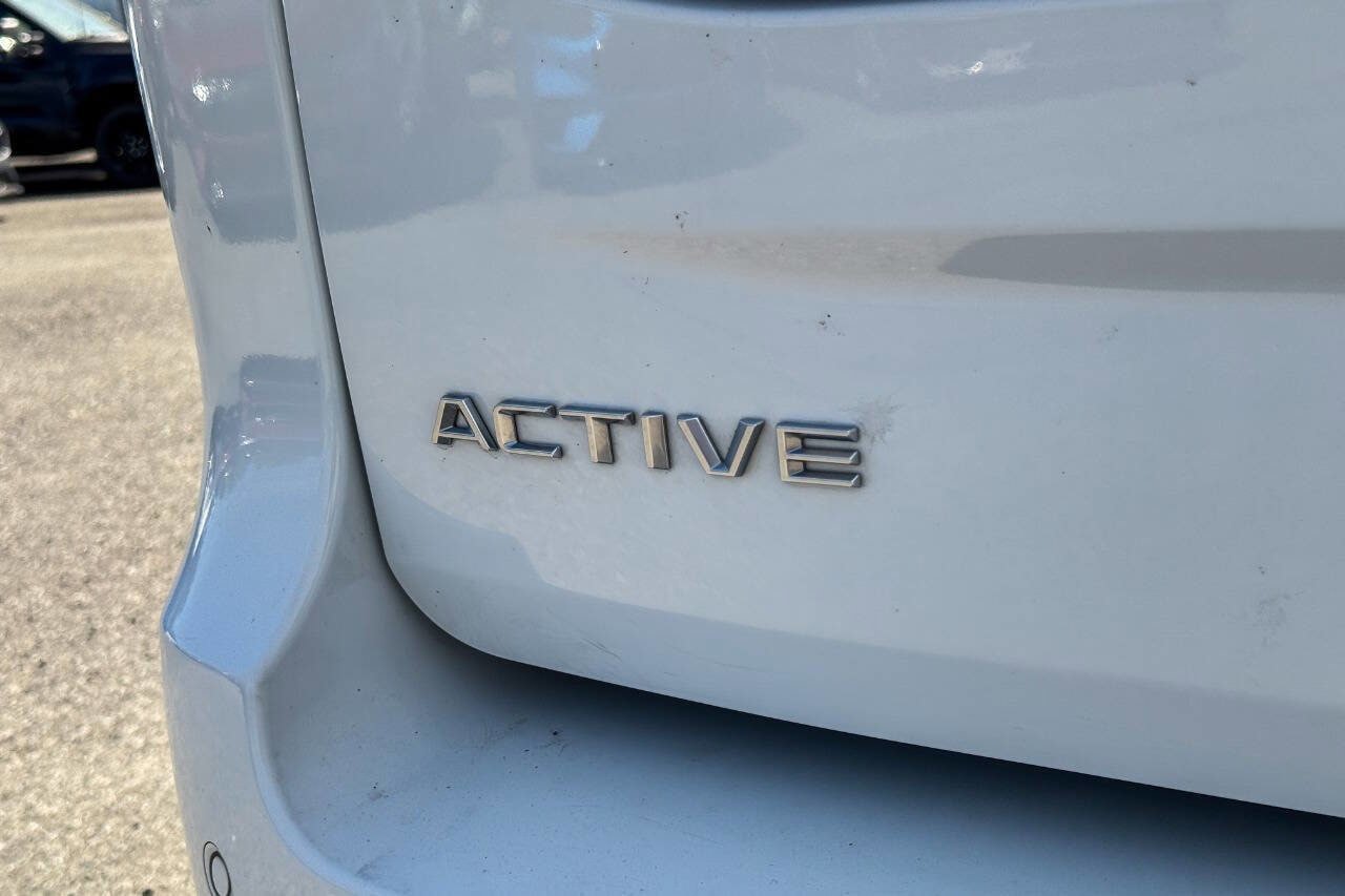 Used 2025 Ford Expedition Active AWD/4WD image 19