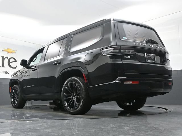 Used 2023 Jeep Grand Wagoneer Series II AWD/4WD image 5