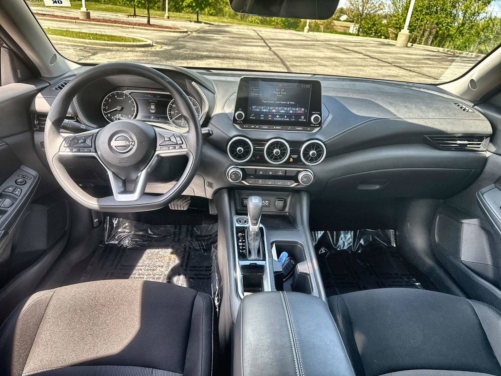 Used 2025 Nissan Sentra SV w/ Trunk Package FWD image 13