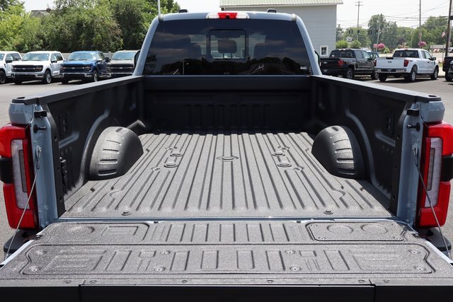 New 2025 Ford F350 Platinum image 22