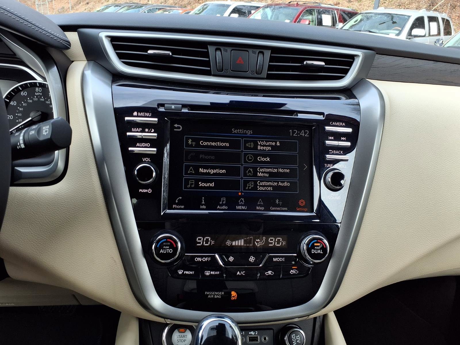 Certified 2024 Nissan Murano Platinum w/ Cargo Package image 15