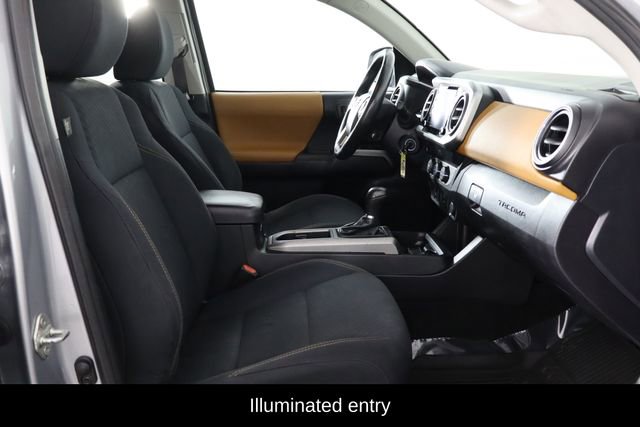 Used 2020 Toyota Tacoma SR5 image 11
