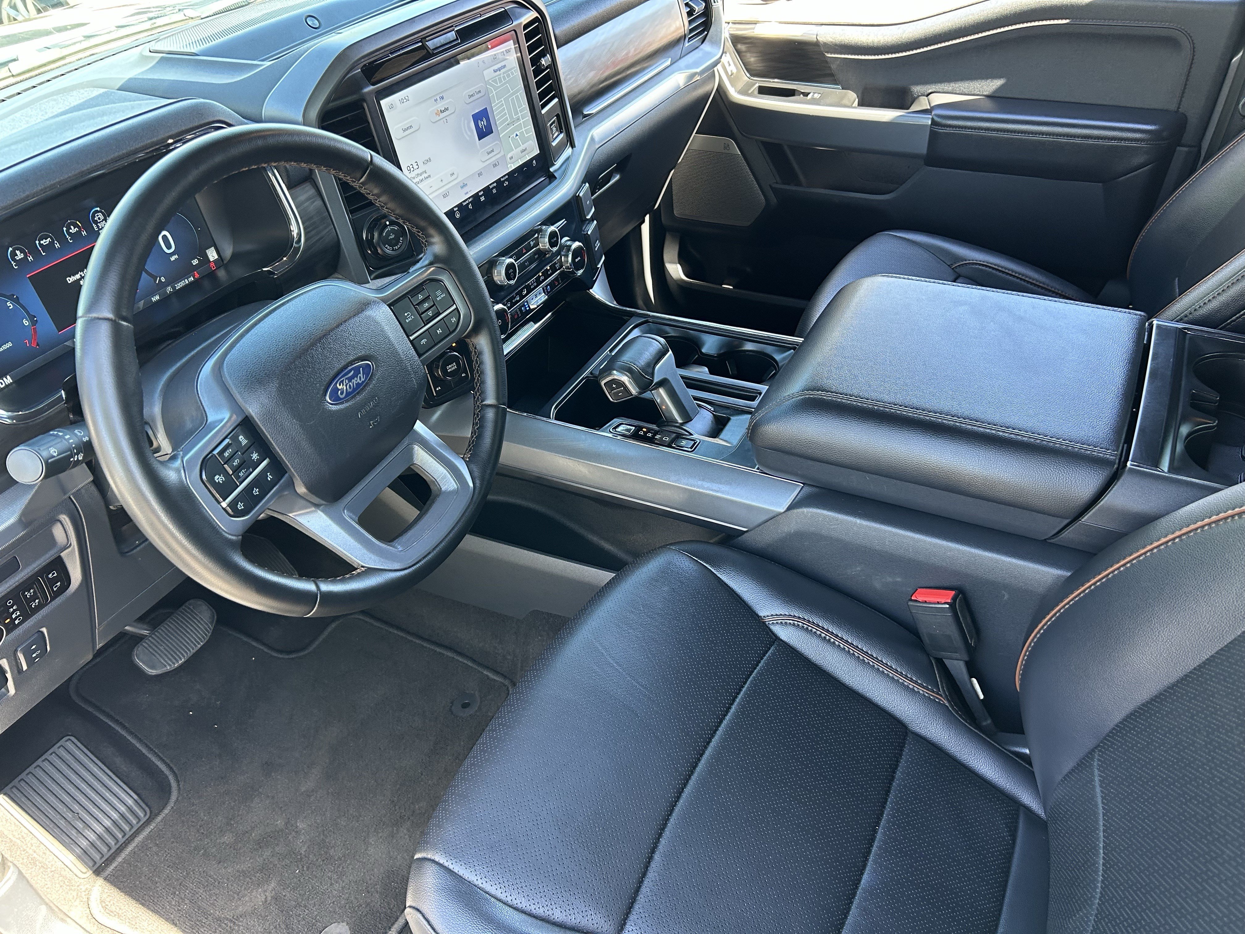 Used 2025 Ford F150 Lariat AWD/4WD image 16