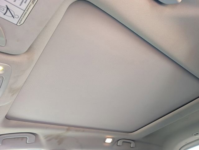 Used 2015 Nissan Rogue SL w/ SL Premium Package image 18