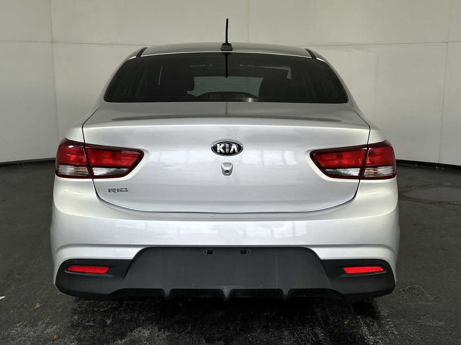 Used 2020 Kia Rio LX image 7