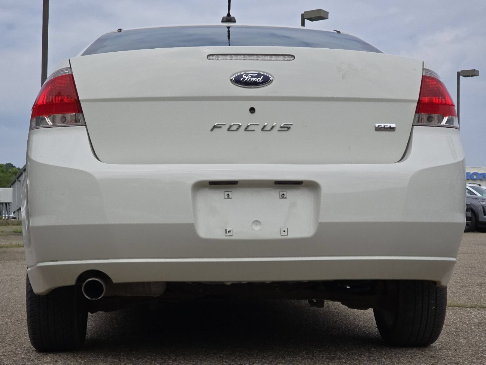 Used 2009 Ford Focus SEL FWD image 14