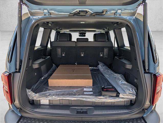 New 2025 Toyota Land Cruiser image 9