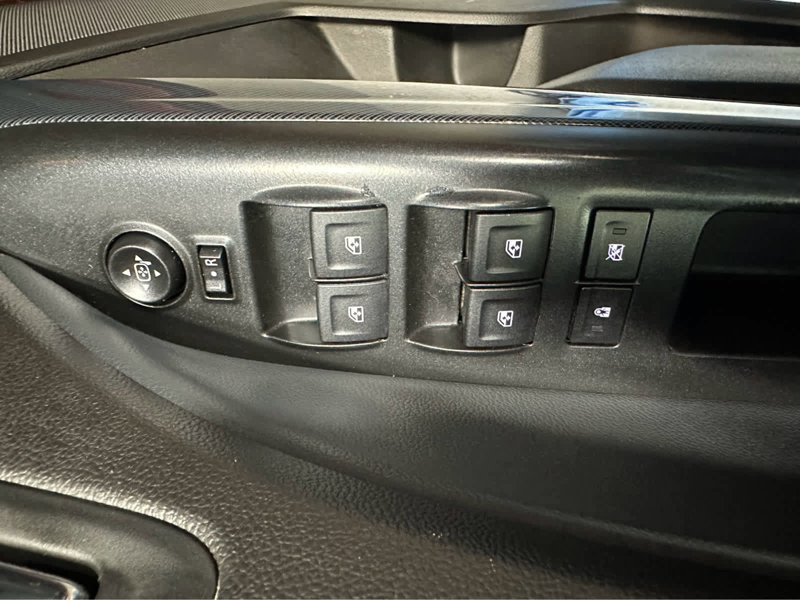 Used 2018 Chevrolet Colorado Z71 AWD/4WD image 15