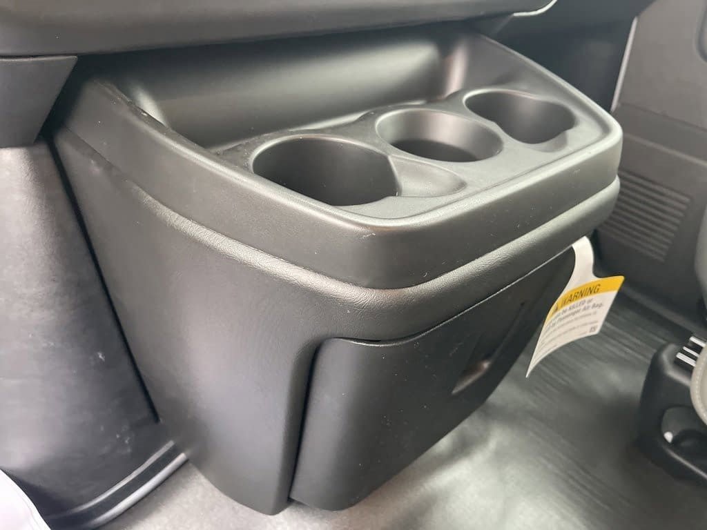 New 2025 GMC Savana 3500 Extended w/ Driver Convenience Package image 19