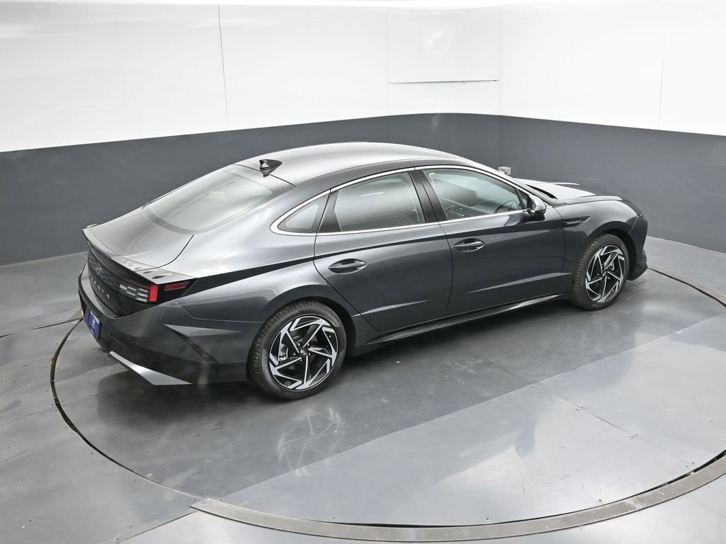New 2026 Hyundai Sonata SEL FWD image 21