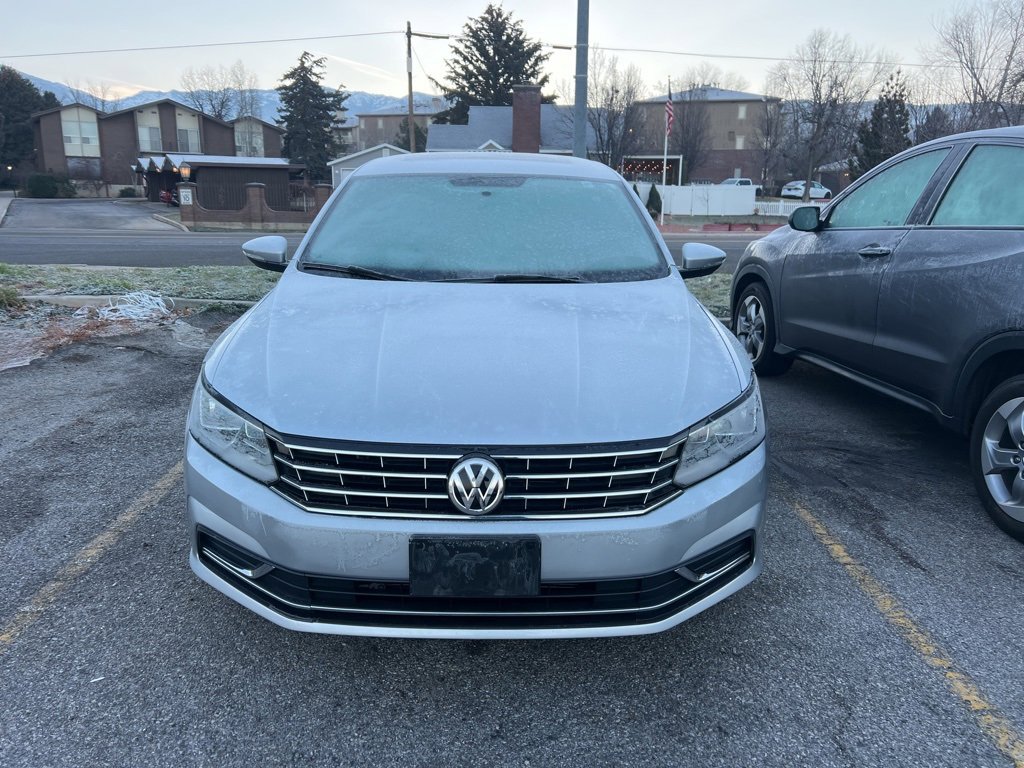 Used 2017 Volkswagen Passat 1.8T SE image 15