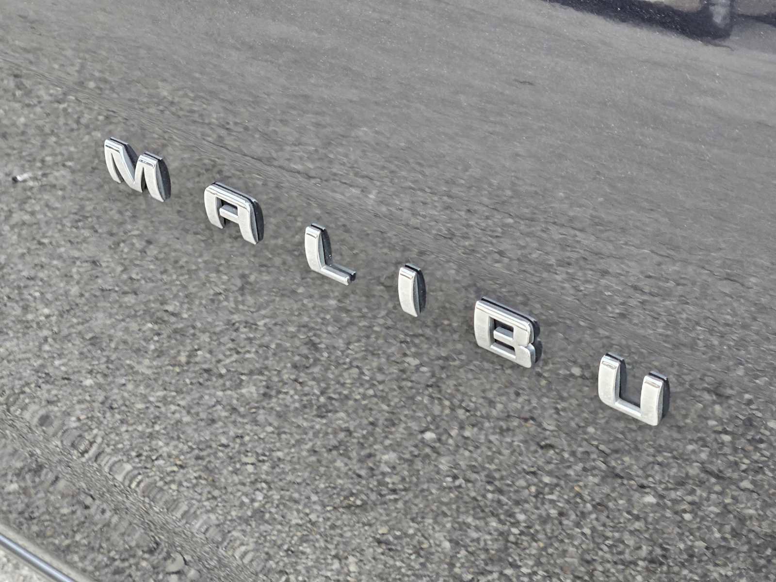 Used 2023 Chevrolet Malibu LT image 12