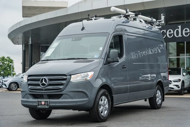 Used 2022 Mercedes-Benz Sprinter 2500 image 3