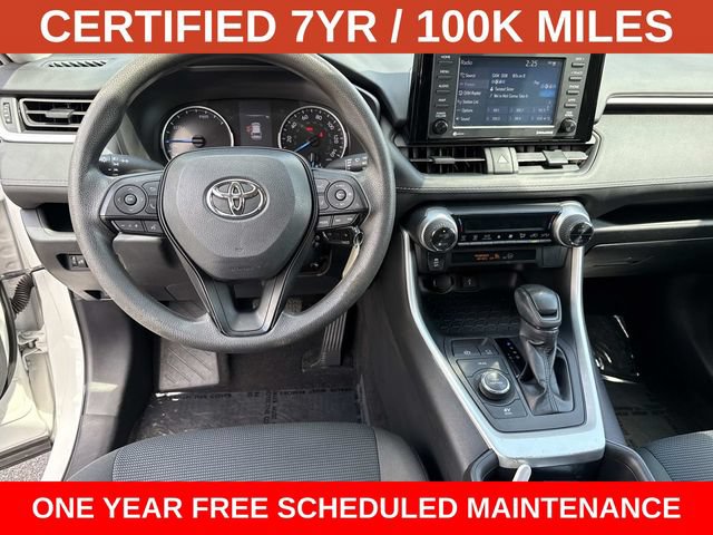 Used 2022 Toyota RAV4 LE AWD/4WD image 17