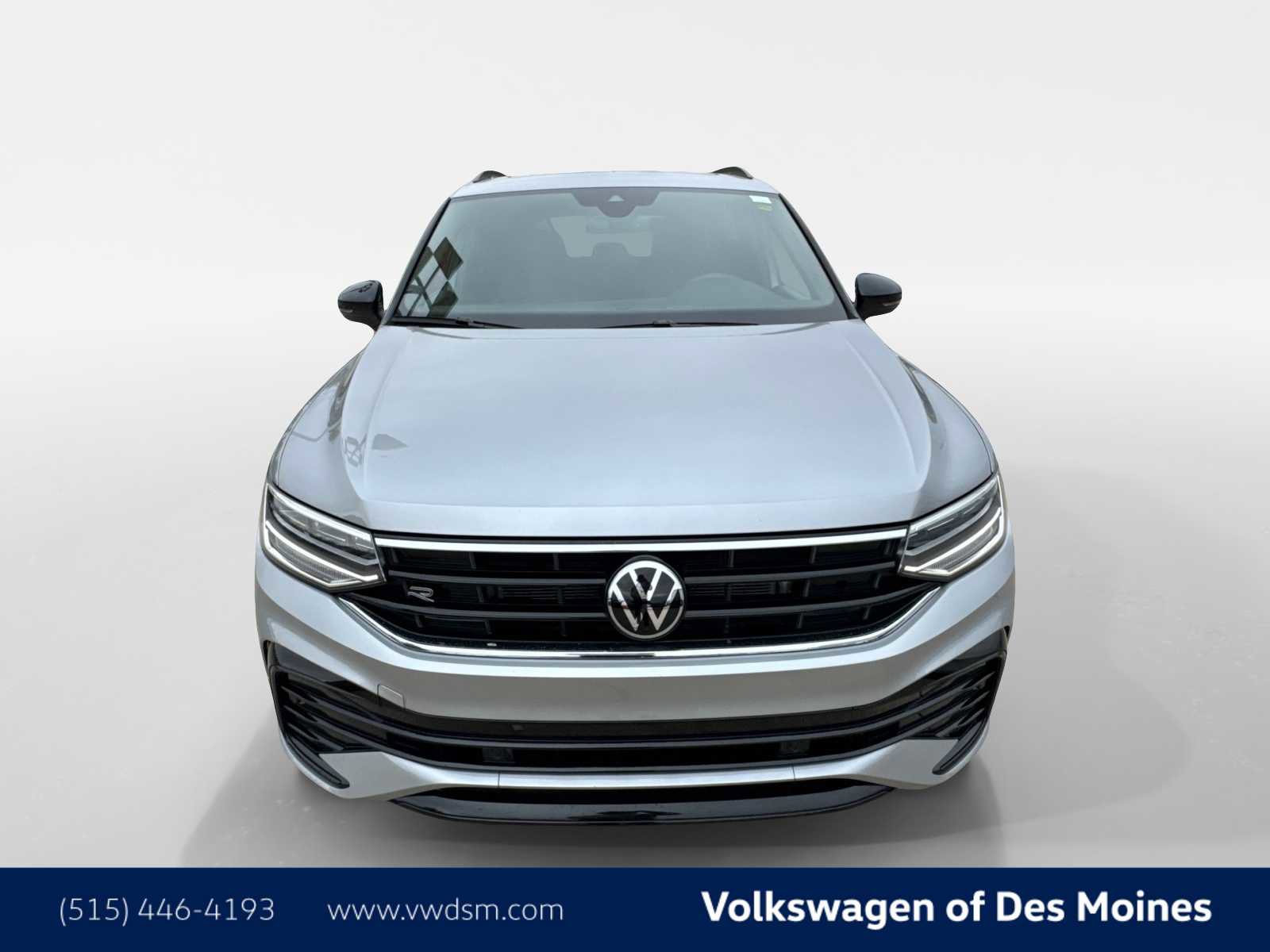 Used 2024 Volkswagen Tiguan SE R-Line image 7