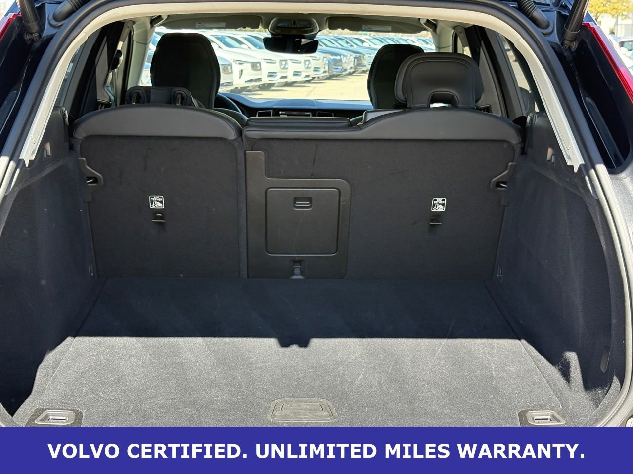 Certified 2025 Volvo XC60 B5 Plus image 39