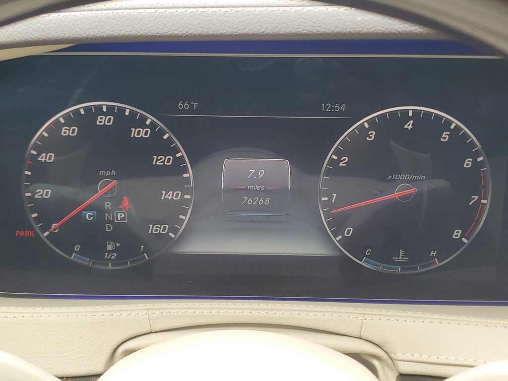 Used 2019 Mercedes-Benz S 560 Sedan image 30