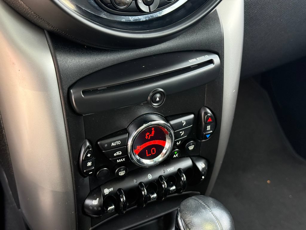 Used 2016 MINI Cooper Countryman FWD image 13