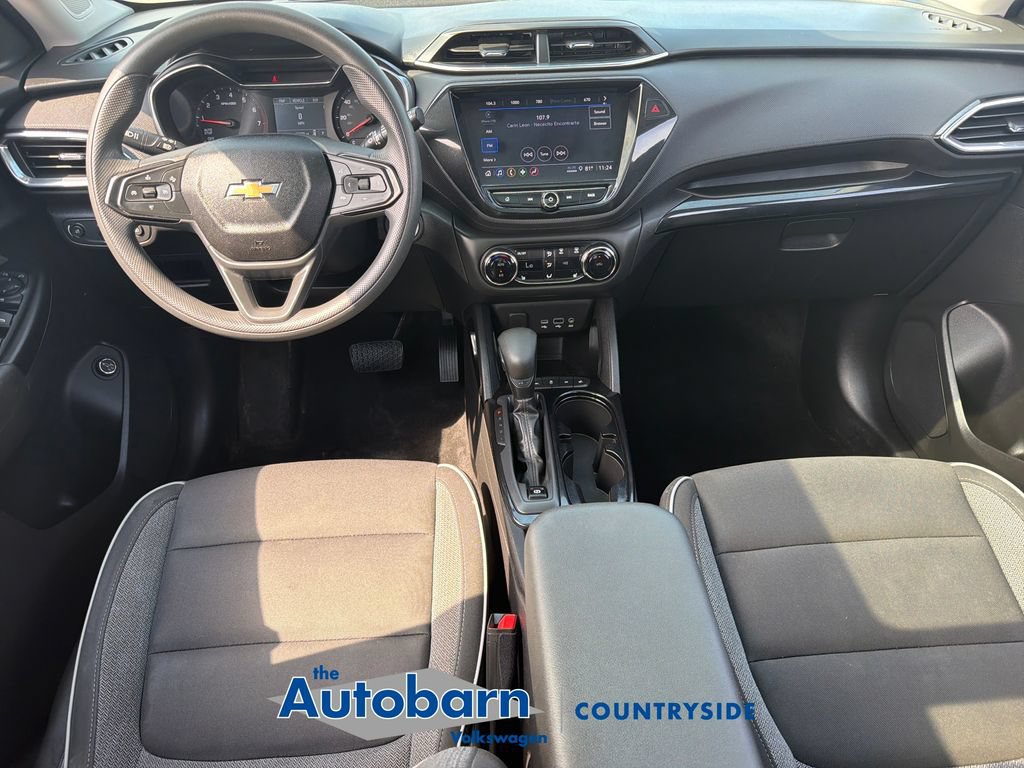 Used 2021 Chevrolet TrailBlazer LT w/ Sun and Liftgate Package FWD image 21